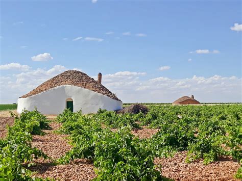 villa’s in tomelloso|Cottages, Villas, Apartments in Tomelloso .